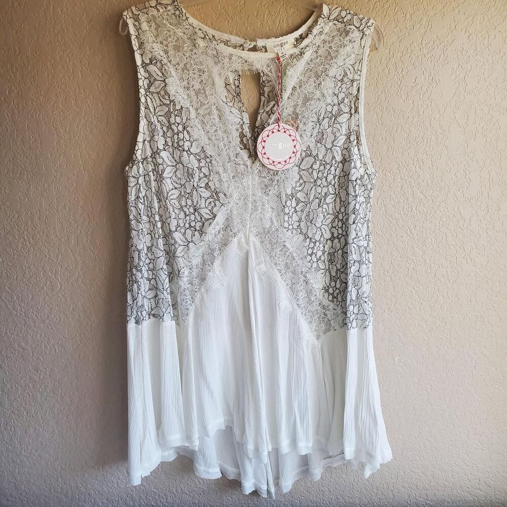 Umgee Sleeveless Tank Top Boho Cottage Fairy Lace Bodice Flowy Keyhole NWT M